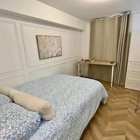 Coup De Cœur Ménilmontant